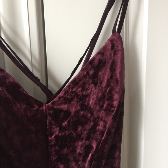 NWT burgundy velvet strappy back tank top dress - Picture 2 of 4